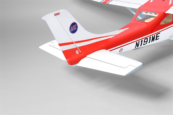 Phoenix Model Cessna 182 20CC Gas/EP ARF 82" - 1:5 1/4 - Click Image to Close