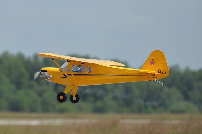 Phoenix Model Piper J3 Cub GP/EP 20cc Gas/EP ARF 90" - 1:4 3/4